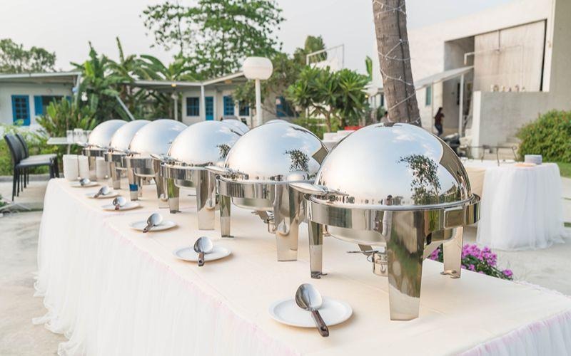 How Weather and Venue Affect Wedding Catering in Singapore